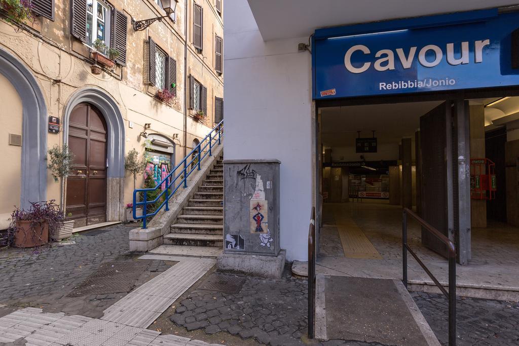 Casa Vacanze Colosseum By Alice Рим Экстерьер фото